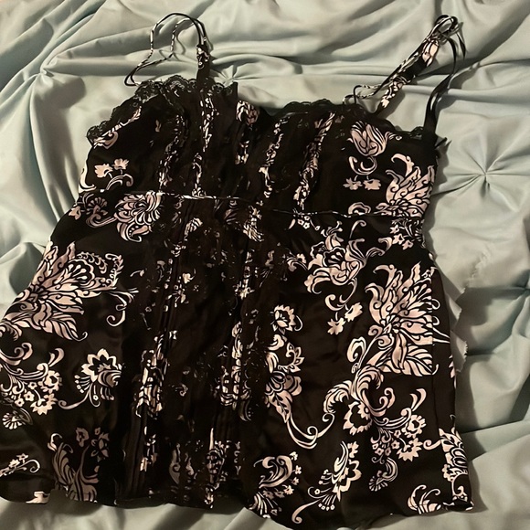 Spaghetti Top - Picture 1 of 2